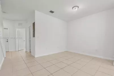 28637 SW 132nd Ct, Homestead, FL 33033 - Photo 12