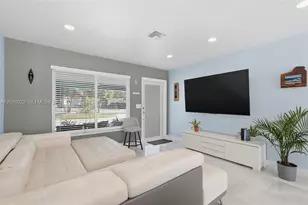 1580 NE 34th St, Oakland Park, FL 33334 - Photo 6