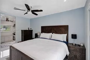 1580 NE 34th St, Oakland Park, FL 33334 - Photo 10