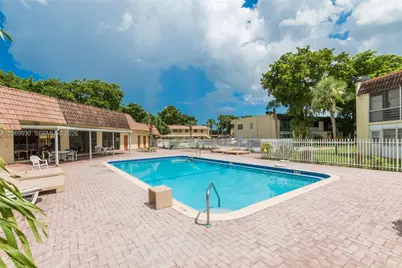 3777 NW 78th Ave #15C, Davie, FL 33024 - Photo 38