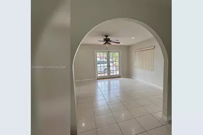 3232 Village Green Dr, Miami, FL 33175 - Photo 2