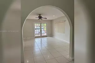 3232 Village Green Dr, Miami, FL 33175 - Photo 2