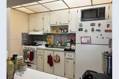 2200 E Hallandale Beach Blvd #112, Hallandale Beach, FL 33009 - Photo 6