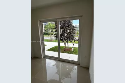 25778 SW 143rd Path #25778, Homestead, FL 33032 - Photo 2