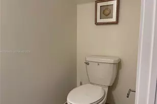 4460 NW 83rd Ave, Doral, FL 33166 - Photo 8