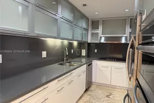 90 Edgewater Dr, Coral Gables, FL 33133 - Photo 12