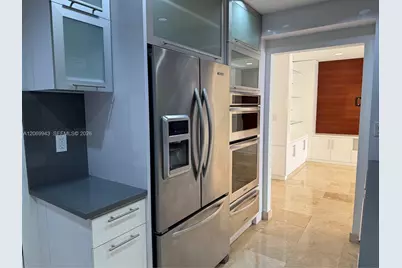 90 Edgewater Dr #PH15, Coral Gables, FL 33133 - Photo 8