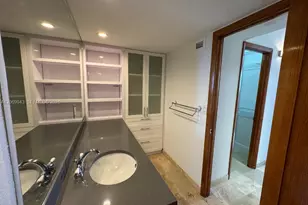 90 Edgewater Dr, Coral Gables, FL 33133 - Photo 32