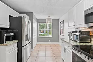 1625 Orion Ln, Weston, FL 33327 - Photo 8