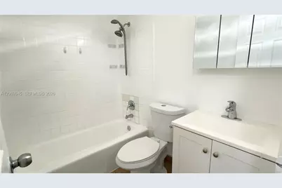 8151 SW 7th St, North Lauderdale, FL 33068 - Photo 18