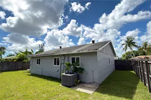 8151 SW 7th St, North Lauderdale, FL 33068 - Photo 38