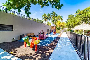 251 Crandon Blvd, Key Biscayne, FL 33149 - Photo 42