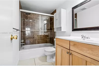 8900 Washington Blvd #205, Pembroke Pines, FL 33025 - Photo 24