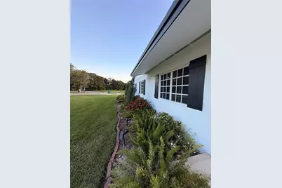 18608 SW 93rd Pl, Cutler Bay, FL 33157 - Photo 30