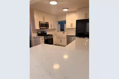 18608 SW 93rd Pl, Cutler Bay, FL 33157 - Photo 22