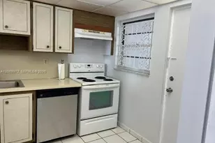1331 Lincoln Rd, Miami Beach, FL 33139 - Photo 4