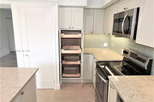 8401 SW 107th Ave, Miami, FL 33173 - Photo 8