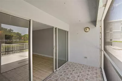 661 N University Dr #1-103, Pembroke Pines, FL 33024 - Photo 20