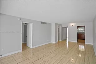 661 N University Dr, Pembroke Pines, FL 33024 - Photo 10