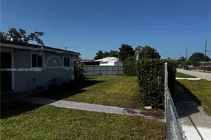 15200 Railroad Dr, Miami Gardens, FL 33054 - Photo 20
