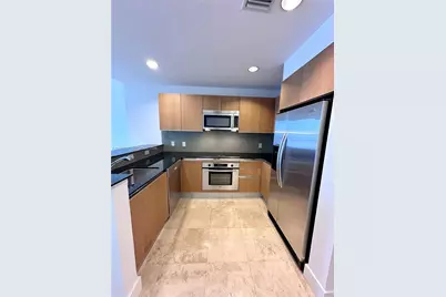 1060 Brickell Ave #1815, Miami, FL 33131 - Photo 2