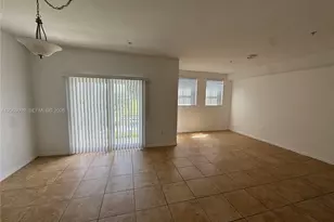 10870 NW 88th Terrace, Doral, FL 33178 - Photo 8