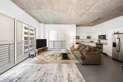 234 NE 3rd St #602, Miami, FL 33132 - Photo 2