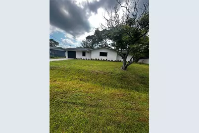 5701 Myrtle Dr, Fort Pierce, FL 34982 - Photo 1