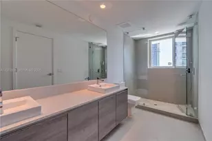 1080 Brickell Ave, Miami, FL 33131 - Photo 10
