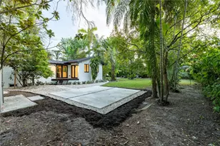 10901 NE 3rd Ave, Miami, FL 33161 - Photo 14