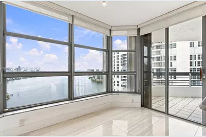 19195 NE 36th Ct #2601, Aventura, FL 33180 - Photo 10