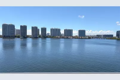17720 N Bay Rd #6C, Sunny Isles Beach, FL 33160 - Photo 1