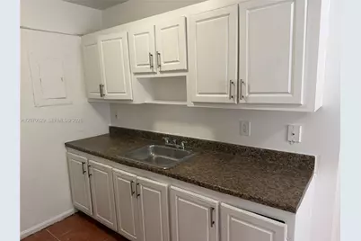 401 SW 13th Pl #723, Deerfield Beach, FL 33441 - Photo 2