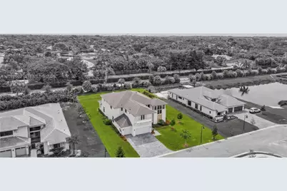 2440 SW 122nd Ter #2440, Davie, FL 33325 - Photo 2