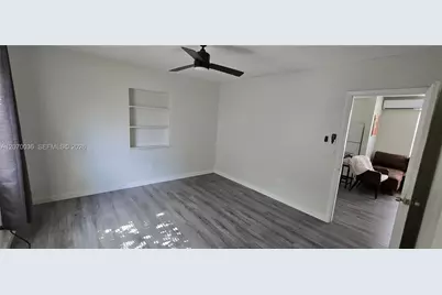 1130 NE 111th St #1130, Miami, FL 33161 - Photo 2