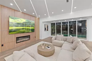 257 N Coconut Ln, Miami Beach, FL 33139 - Photo 12