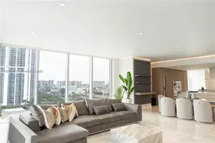 18501 Collins Ave, Sunny Isles Beach, FL 33160 - Photo 2
