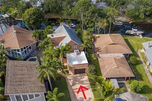 1338 SW Evergreen Ln, Palm City, FL 34990 - Photo 4