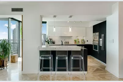 335 S Biscayne Blvd #2609, Miami, FL 33131 - Photo 12