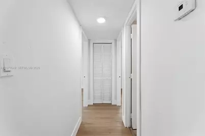 15205 NE 6th Ave #D305, Miami, FL 33162 - Photo 6