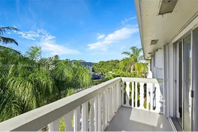 15205 NE 6th Ave #D305, Miami, FL 33162 - Photo 14