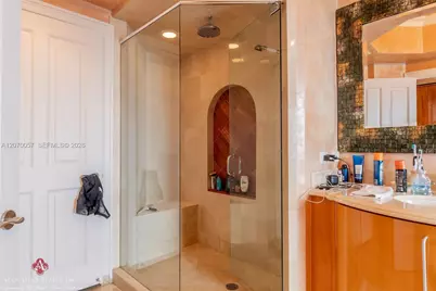 17875 Collins Ave #4001, Sunny Isles Beach, FL 33160 - Photo 22