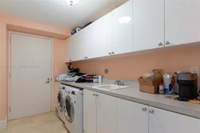 17875 Collins Ave #4001, Sunny Isles Beach, FL 33160 - Photo 28