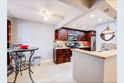 7401 NW 16th St #108, Plantation, FL 33313 - Photo 2