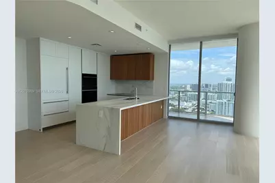 1400 Biscayne Blvd #3506, Miami, FL 33132 - Photo 10
