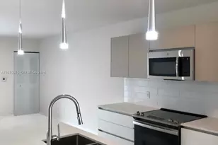 2505 NE 193 St, Aventura, FL 33180 - Photo 16