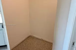 2255 SE 27th Dr, Homestead, FL 33035 - Photo 8
