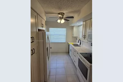 2255 SE 27th Dr #102-E, Homestead, FL 33035 - Photo 12