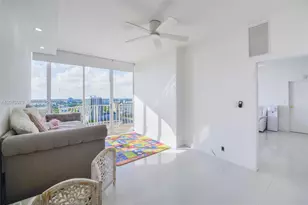 7601 E Treasure Dr, North Bay Village, FL 33141 - Photo 8