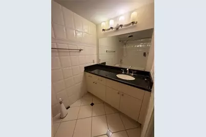 2640 NE 135th St #202, North Miami, FL 33181 - Photo 12